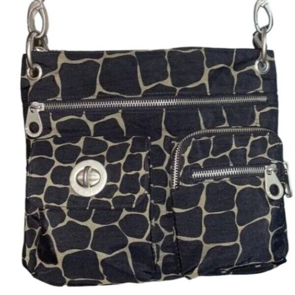 Baggallini Black and Gray Giraffe Crossbody Bag - Picture 1 of 12